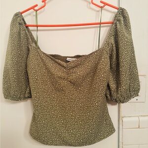Abercrombie & Fitch women’s XS short sleeve blouse, tons of stretch!